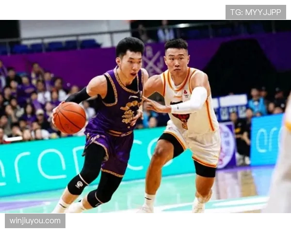 背后犯规判罚标准如何界定？这类犯规为何经常被忽视？